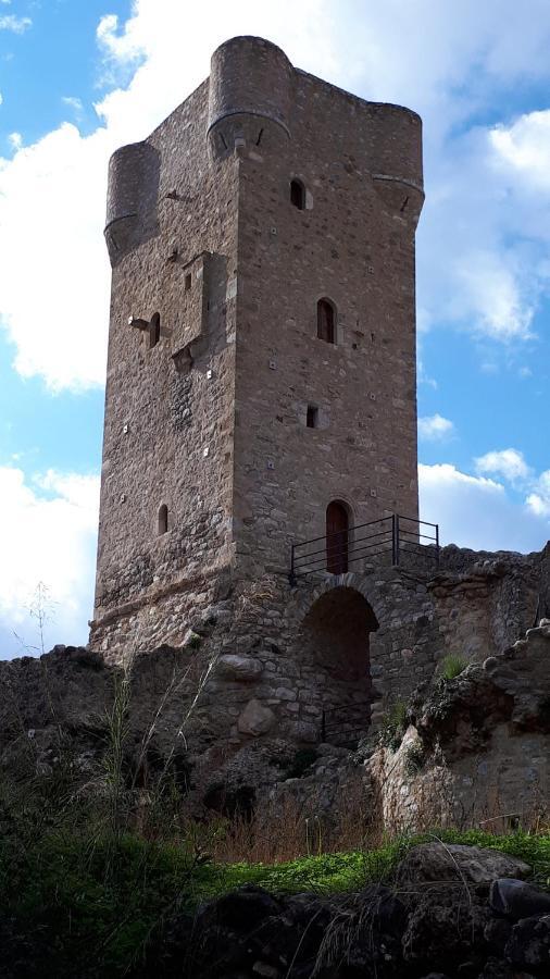 Pirgaki Studios Kardhamili Bagian luar foto